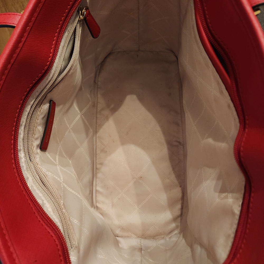 Michael Kors Red Tote Bag - Picture 10 of 16